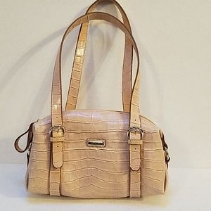 NWOT Rosetti croc embossed purse.